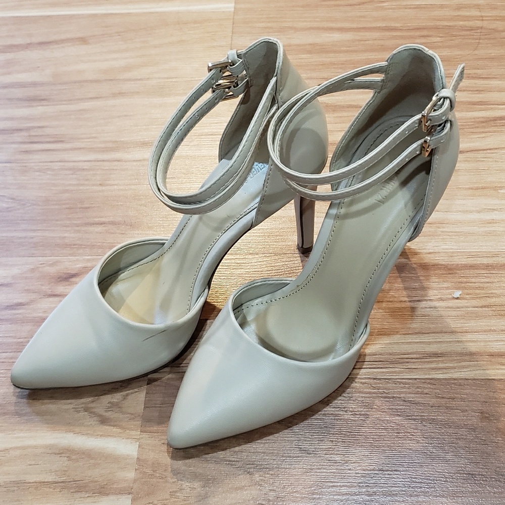 Nude Pointy Toe Heels
